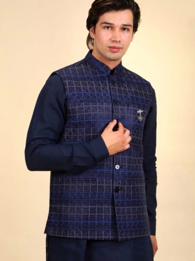 Kurta Pajama With Fancy Jacket